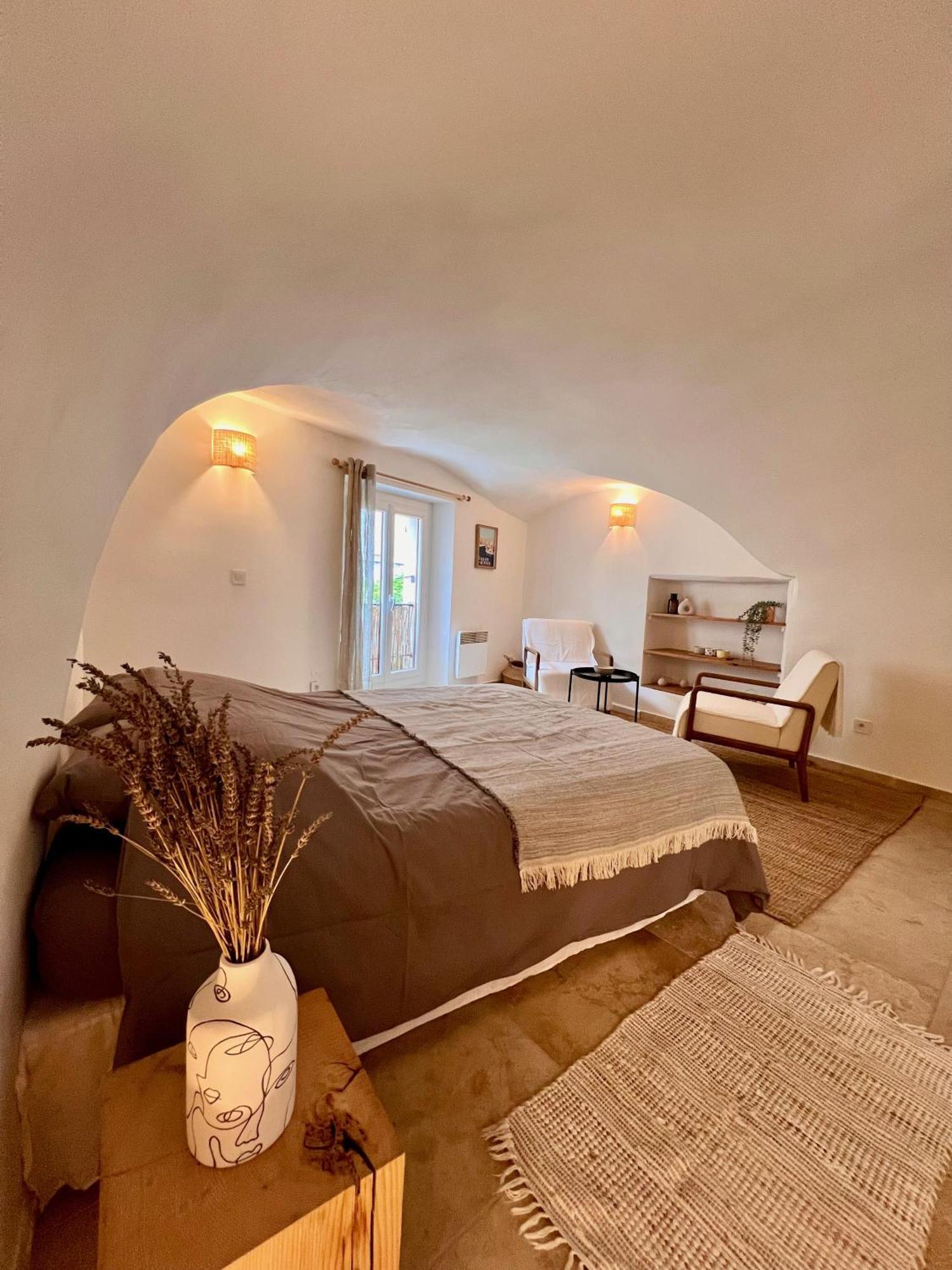 Coeur Du Luberon Apartment Lourmarin Exterior foto